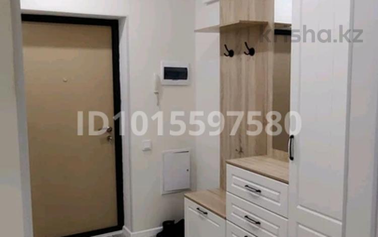 1-комнатная квартира · 40 м² · 7/22 этаж, Роза Багланова 6 за 29.5 млн ₸ в Астане, Нура р-н — фото 2