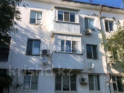 2-комнатная квартира · 42.8 м² · 3/3 этаж, Старый город, Аптеке би 15 15 — Угол аптеки би и валиханова за 10.5 млн ₸ в Актобе
