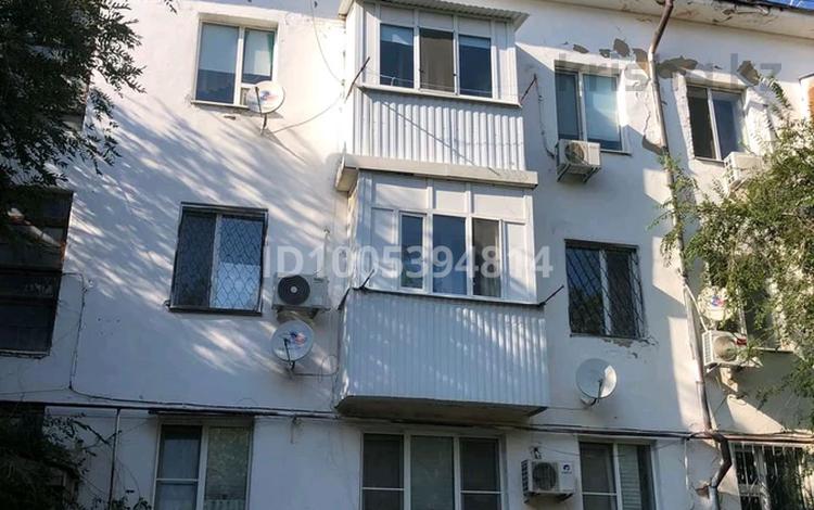 2-комнатная квартира · 42.8 м² · 3/3 этаж, Старый город, Аптеке би 15 15 — Угол аптеки би и валиханова за 10.5 млн ₸ в Актобе — фото 2