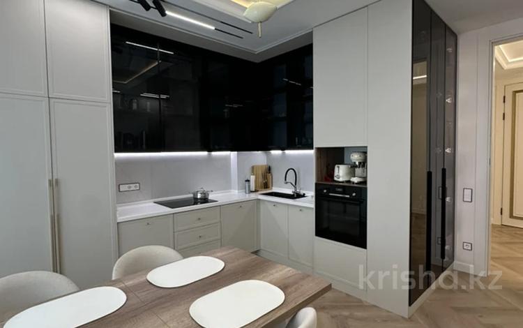 3-комнатная квартира · 120 м² · 2 этаж, Бухар жырау 56 за 180 млн ₸ в Астане, Есильский р-н — фото 2