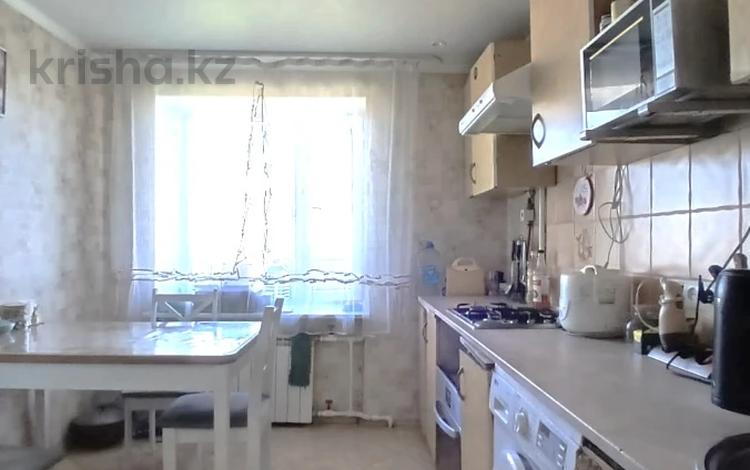 3-бөлмелі пәтер · 68 м² · 8/9 қабат, Жаңа қала ш/а., Ермекова, бағасы: 25.5 млн ₸ в Караганде, Казыбек би р-н — фото 10