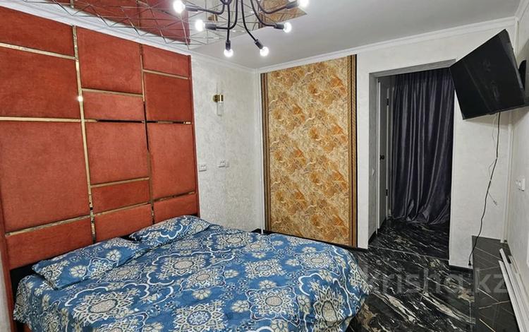 1-бөлмелі пәтер · 20 м² · 2/5 қабат, 8-шағынаудан 16 — Мамытова аскарова, бағасы: 8 000 ₸ в Шымкенте, Туран р-н — фото 2
