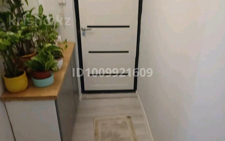 3-комнатная квартира · 50 м² · 4/5 этаж, Авангард 2 мкр 8 за 18.5 млн ₸ в Атырау, мкр Авангард-2 — фото 2