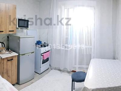 2-комнатная квартира · 45 м², Женис бульвар 30 — Чапаева 9, садик, рынок, магазин, озера за 15 000 ₸ в Приозёрске