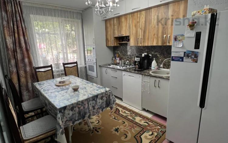 4-бөлмелі пәтер · 81 м² · 1/5 қабат, Улан 10, бағасы: 28 млн ₸ в Талдыкоргане, военный городок Улан — фото 2