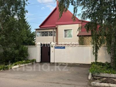 Отдельный дом · 5 комнат · 163 м² · 10 сот., Рахымжана Кошкарбаева 167 — Кусаинова за 80 млн ₸ в Кокшетау