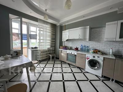 2-бөлмелі пәтер · 75 м² · 7/7 қабат, Назарбаева 233/2, бағасы: 29.4 млн ₸ в Уральске