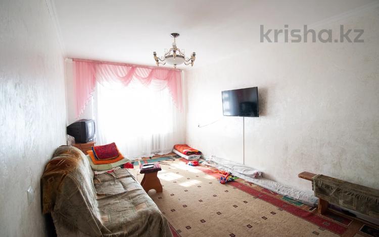2-комнатная квартира, 46 м², 5/5 этаж, Самал за ~ 11.3 млн 〒 в Талдыкоргане, мкр Самал — фото 2