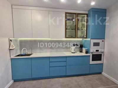 2-комнатная квартира · 68 м² · 9/16 этаж, Сулейменова 15 за 67 млн 〒 в Алматы, Ауэзовский р-н