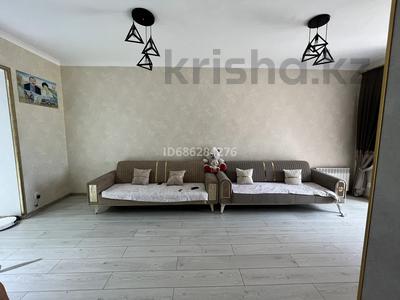 2-бөлмелі пәтер · 58 м² · 9/10 қабат, 6й микрорайон, Ашимова 21а, бағасы: 33 млн ₸ в Караганде, Казыбек би р-н