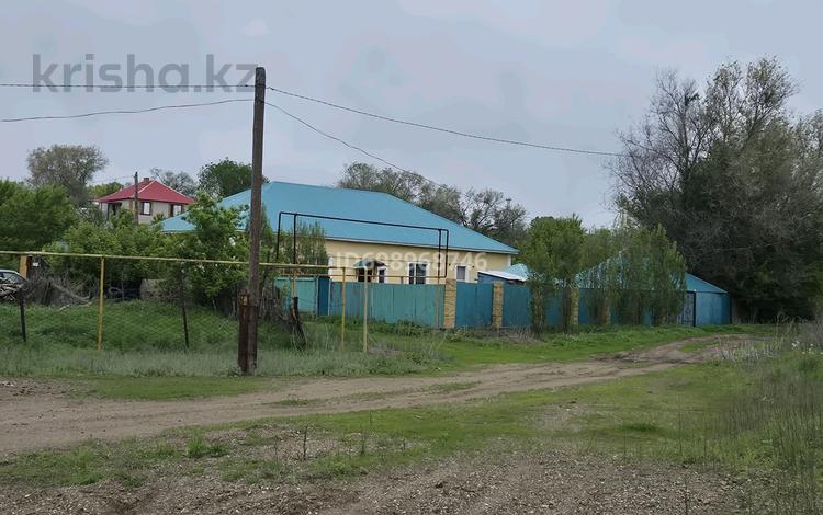 Отдельный дом · 6 комнат · 186 м² · 9 сот., Надежда 38 за 15.5 млн 〒 в Актобе — фото 10