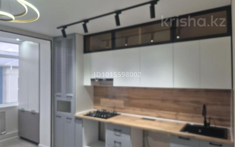 1-комнатная квартира · 48 м² · 5/5 этаж, мкр. Алтын орда, микрорайон Батыс-2 49Л за 18 млн ₸ в Актобе — фото 2