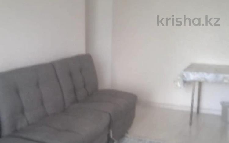 4-бөлмелі пәтер · 62 м² · 4/5 қабат, 14-шағынаудан 10, бағасы: 14.9 млн ₸ в Караганде, Алихана Бокейханова р-н — фото 5