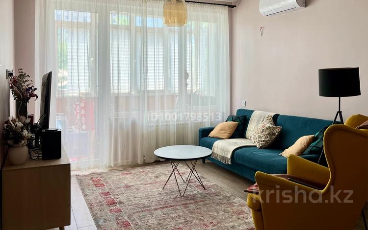3-комнатная квартира · 85 м² · 2/5 этаж, мкр Самал-2, Назарбаева 240 за 98.9 млн 〒 в Алматы, Медеуский р-н — фото 2