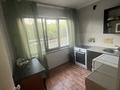 1-комнатная квартира · 50 м² · 2/5 этаж, Бульвар Гагарина 22 за 10 000 ₸ в Усть-Каменогорске, Ульбинский — фото 3