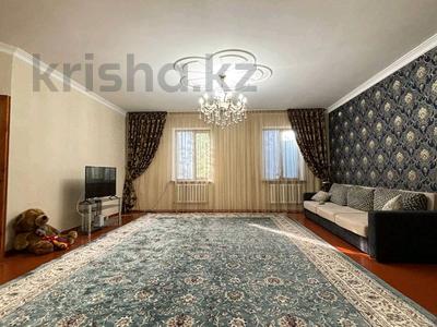 Отдельный дом · 8 комнат · 523 м² · 20 сот., Алимжан Науанов 8 — Взлетка, Көшербаев, Шоқай за 70 млн ₸ в 