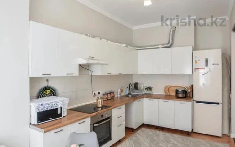 2-комнатная квартира · 83.1 м² · 12/18 этаж, Туркестан 2 за 50 млн ₸ в Астане, Есильский р-н — фото 9