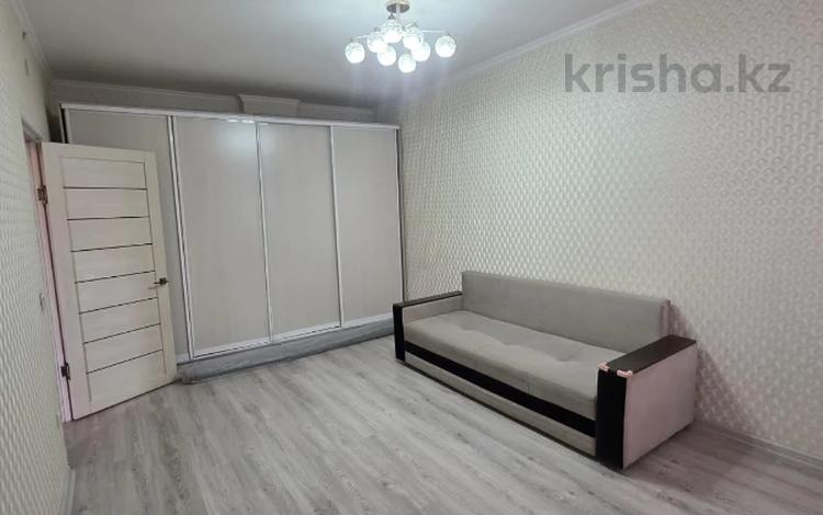 1-бөлмелі пәтер · 37 м² · 5/6 қабат, мкр Кокжиек, бағасы: 19 млн ₸ в Алматы, Жетысуский р-н — фото 3