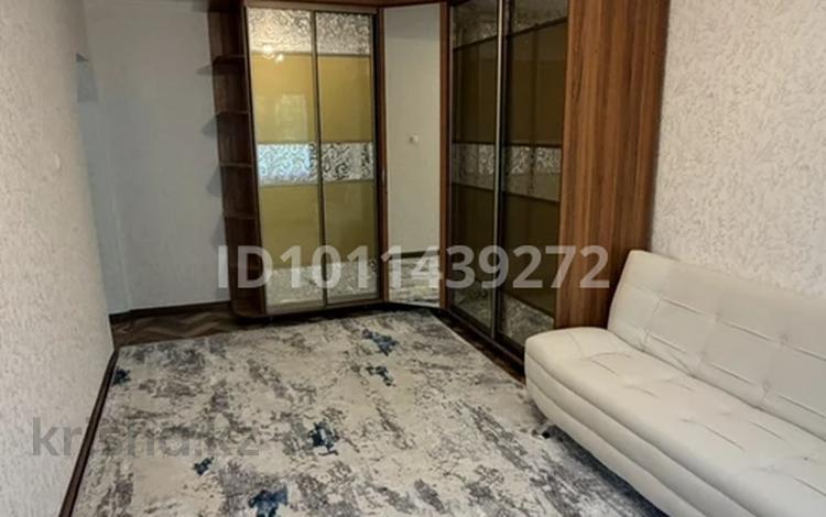 1-комнатная квартира · 32 м² · 1/4 этаж, мкр №8 4 — Абая Алтынсарина за 230 000 ₸ в Алматы, Ауэзовский р-н — фото 2