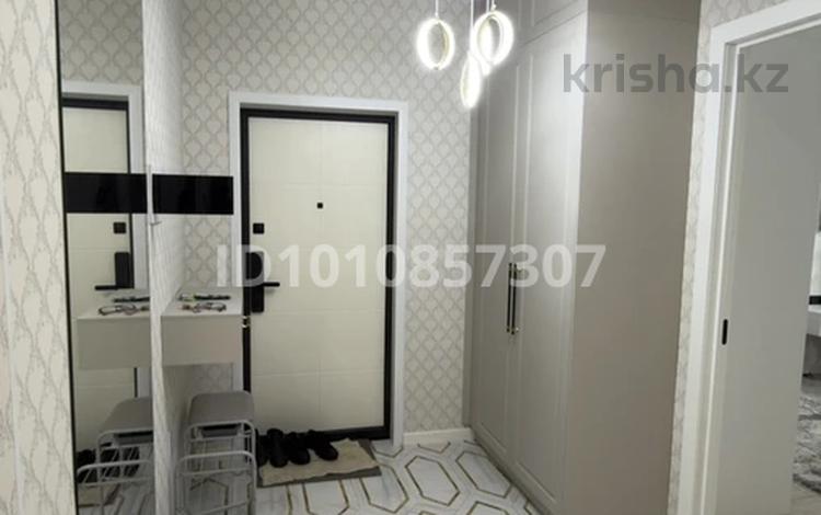 2-комнатная квартира · 72 м² · 3/18 этаж, Е-36 11 за 350 000 ₸ в Астане, Нура р-н — фото 2