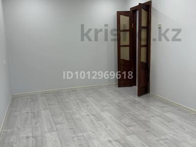 3-комнатная квартира · 62 м² · 1/5 этаж, Гагарина 41 — На против Маяк за 120 000 ₸ в Уральске