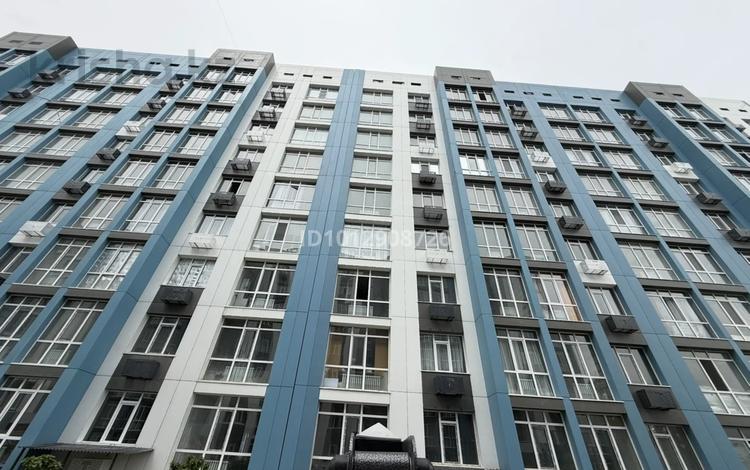1-комнатная квартира · 38 м² · 3/9 этаж, мкр Кокжиек, Жолымбет 42/5 за 180 000 ₸ в Алматы, Жетысуский р-н — фото 15