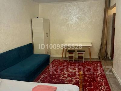 1-комнатная квартира · 32 м² · 1/5 этаж, мкр Тастак-2 52 за 12 500 ₸ в Алматы, Алмалинский р-н