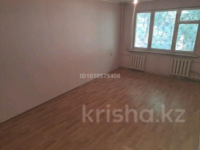 3-бөлмелі пәтер · 58 м² · 1/4 қабат, мкр Сайран 11 — Утеген батыра ниже Абая, бағасы: 31.5 млн ₸ в Алматы, Ауэзовский р-н