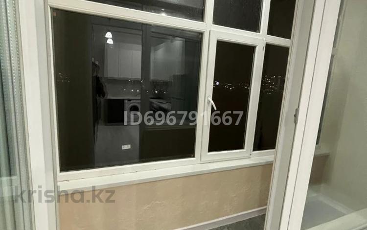 1-комнатная квартира · 37 м² · 5/12 этаж, Е-181 ул 1/2 — Бейсековой за 180 000 ₸ в Астане, Нура р-н — фото 9