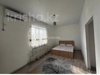 Жеке үй · 1 бөлме · 100 м² · 10 сот., Сейфуллина 7 — Иса магазин тарлан 6 квартал, бағасы: 100 000 〒 в Шу