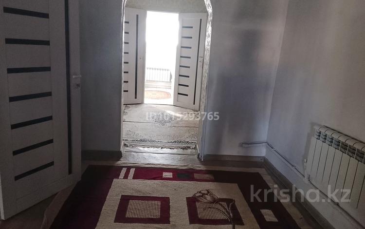 Отдельный дом · 3 комнаты · 80 м² · 6 сот., С. Жаушықұм — С. Жаушықұм Жаушықұм көшесі 5/1 за 4.5 млн ₸ в Шардара — фото 2