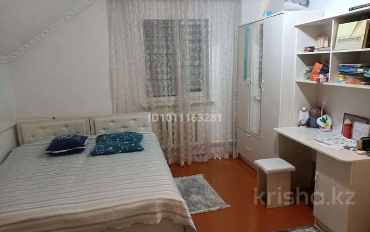 Жеке үй · 7 бөлме · 166 м² · 8 жүзд., Наурыз 3 495 а — Сзади школа гимназия, бағасы: 30 млн ₸ в Каргалы (п. Фабричный) — фото 2