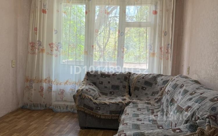 1-комнатная квартира · 54 м² · 2/5 этаж, мкр Мынбулак за 80 000 ₸ в Таразе — фото 2