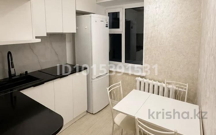 2-комнатная квартира · 53 м² · 2/5 этаж, Ғарышкерлеи 27 за 20 000 ₸ в Жезказгане — фото 2