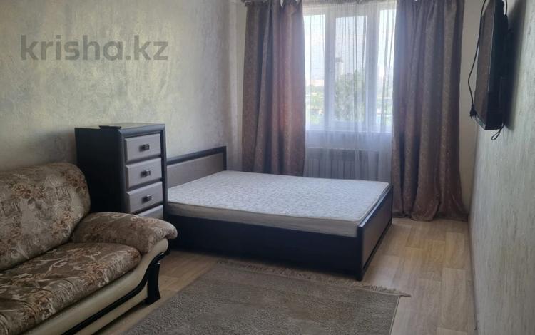 2-комнатная квартира · 60 м² · 7/14 этаж, Райымбека 253 за 300 000 ₸ в Алматы, Жетысуский р-н — фото 8