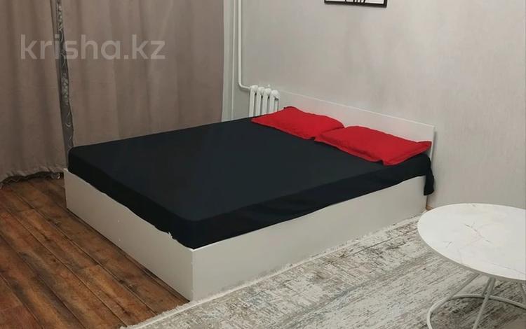1-комнатная квартира · 41 м² · 1/5 этаж, Алатау -8 мкр 22 за 1 500 ₸ в Таразе — фото 9