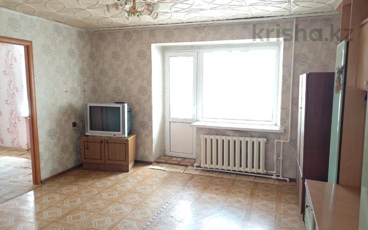 3-бөлмелі пәтер · 56 м² · 4/9 қабат, ул. Абая — Церковь, бағасы: 10.5 млн ₸ в Темиртау — фото 2