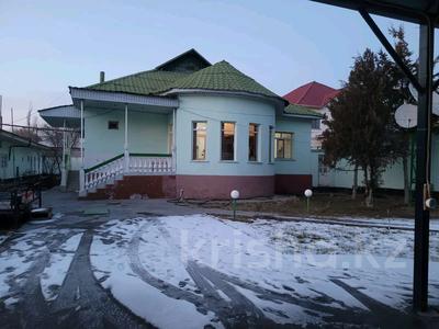 Отдельный дом · 6 комнат · 220 м² · 17 сот., Қурылысши 23 — 1 мкр напротив дом47 за 70 млн 〒 в Туркестане