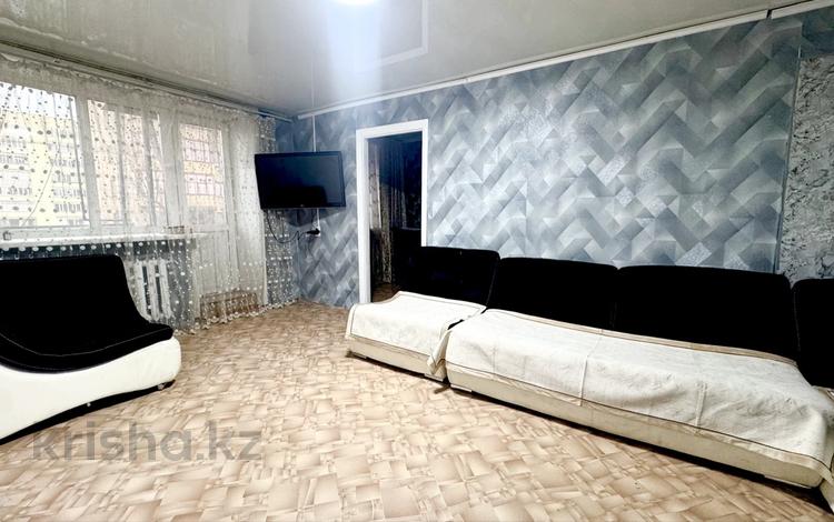 2-комнатная квартира · 46 м² · 5/5 этаж, Уранхаева 20 — Мед академия площадь акимат Момышулы за 240 000 ₸ в Семее — фото 2