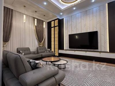 Аренда квартир в Алматы: 3-комнатная квартира · 180 м² · 3/3 этаж · помесячно, Аль- Фараби 116 за 1.2 млн 〒 3-комнатная квартира · 180 м² · 3/3 этаж · помесячно, Аль- Фараби 116 за 1.2 млн 〒 в Алматы, Медеуский р-н
