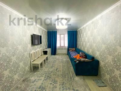 3-комнатная квартира · 54 м² · 1/5 этаж, Самал 21 за 17.5 млн 〒 в Талдыкоргане