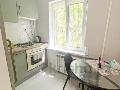 1-комнатная квартира · 38 м² · 2/5 этаж, мкр Коктем-3 12 за 300 000 ₸ в Алматы, Бостандыкский р-н