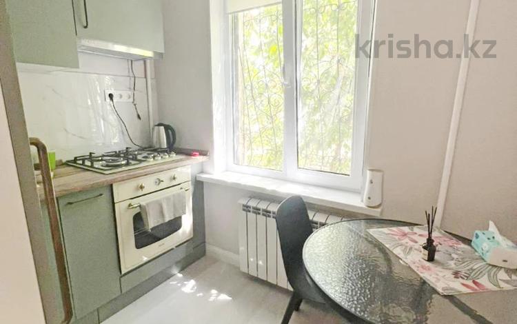 1-бөлмелі пәтер · 38 м² · 2/5 қабат, мкр Коктем-3 12, бағасы: 300 000 ₸ в Алматы, Бостандыкский р-н — фото 5