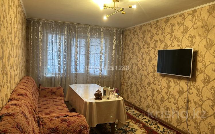 3-бөлмелі пәтер · 61.5 м² · 4/5 қабат, абая — кафе кофе бум, бағасы: 11.5 млн ₸ в Темиртау — фото 2