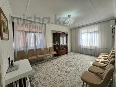 3-комнатная квартира · 86 м² · 10/11 этаж, 16-й мкр 57 за 33 млн ₸ в Актау