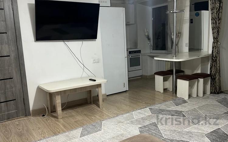 2-бөлмелі пәтер · 50 м² · 5/5 қабат, 4 микрорайон 14, бағасы: 11 млн ₸ в Риддере — фото 4