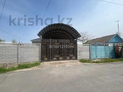 Отдельный дом · 5 комнат · 178 м² · 6.5 сот., 1-й переулок Баласагуни 10 — Сельпо за 50 млн 〒 в Таразе