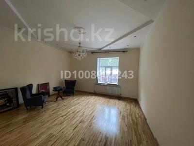 Отдельный дом · 8 комнат · 450 м² · 15 сот., Арна 10 за 450 млн ₸ в Астане, Есильский р-н