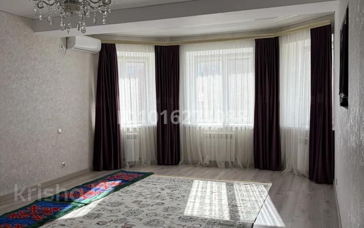 1-комнатная квартира · 66 м² · 4/5 этаж, мкр. Алтын орда, Батыс 2 за 200 000 ₸ в Актобе — фото 2