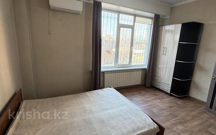 3-комнатная квартира · 80 м² · 1/3 этаж, мкр Алгабас, Самал 1–33 — За рынком Жибек Жолы за 250 000 ₸ в Алматы, Алатауский р-н — фото 2